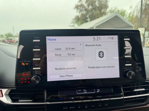 Certified 2023 Toyota Sienna LE FWD image 28