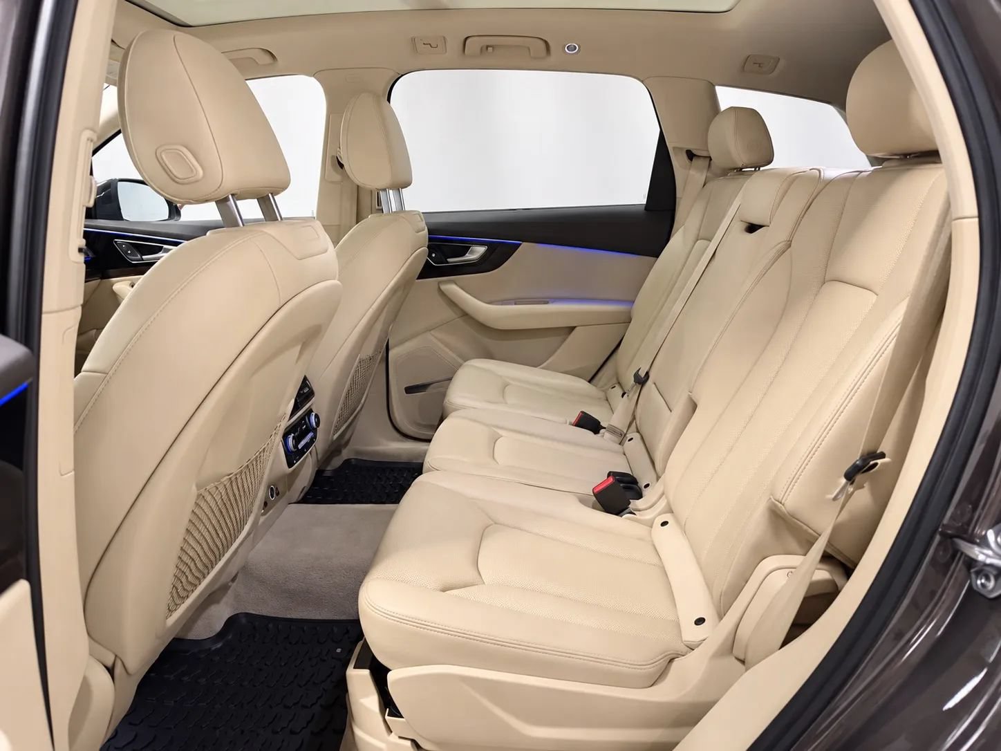 Used 2018 Audi Q7 3.0T Prestige w/ Prestige Package AWD/4WD image 15