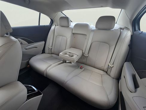 Used 2014 Buick LaCrosse Leather image 9