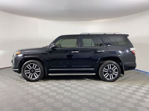 Used 2023 Toyota 4Runner Limited image 2
