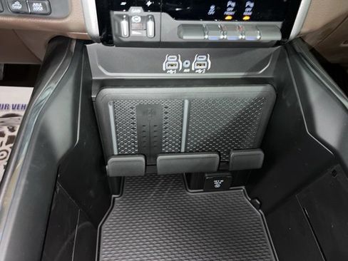 New 2026 RAM 1500 Laramie w/ Off Road Group image 32