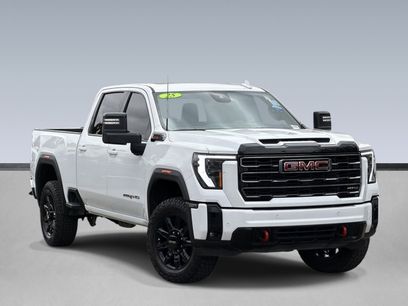 Used 2025 GMC Sierra 2500 AT4