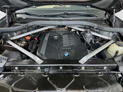 Used 2019 BMW X5 xDrive40i image 31