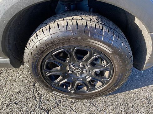 Certified 2025 Ford Bronco Sport Badlands image 15