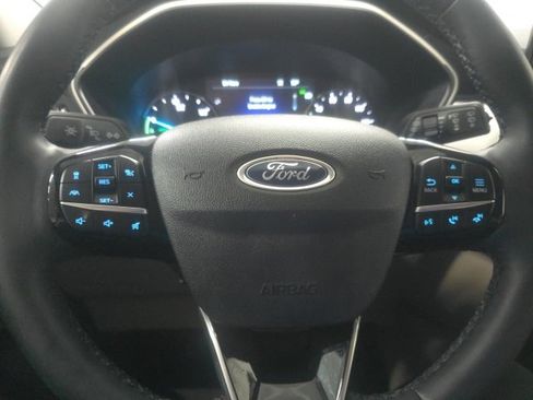 Used 2022 Ford Escape SEL image 30