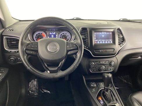 Used 2020 Jeep Cherokee Latitude Plus AWD/4WD image 20