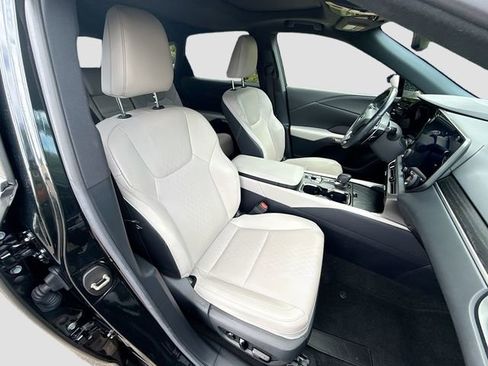Used 2023 Lexus RX 350 Premium Plus w/ Cold Area Package FWD image 16