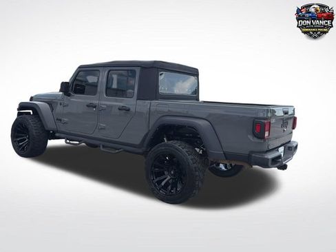 Used 2022 Jeep Gladiator Sport w/ Trailer Tow Package AWD/4WD image 3