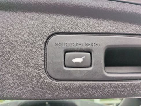 Used 2022 Acura MDX SH-AWD w/ Advance Package image 34