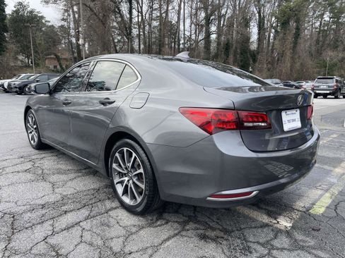 Used 2017 Acura TLX V6 image 3