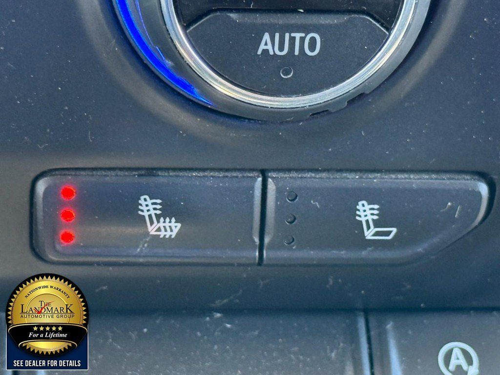 Used 2020 Chevrolet Silverado 1500 LT Trail Boss AWD/4WD image 14