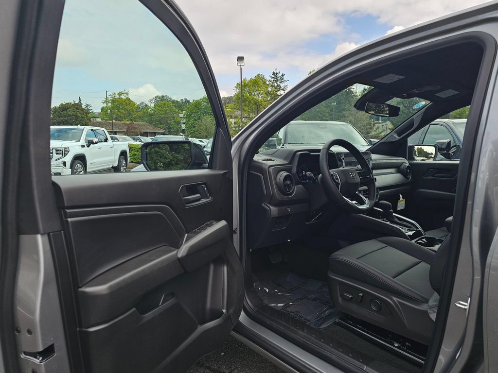 New 2026 Chevrolet Colorado Trail Boss AWD/4WD image 22
