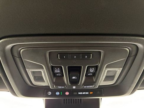 Used 2023 GMC Sierra 1500 AT4 w/ AT4 Premium Package AWD/4WD image 29