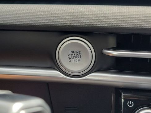 New 2026 Hyundai Tucson Blue SE FWD image 11