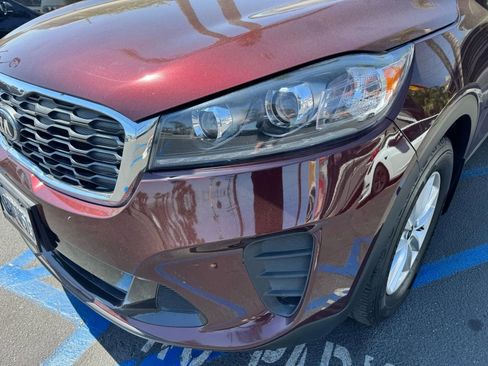 Used 2020 Kia Sorento LX w/ LX I4 Convenience Package FWD image 4