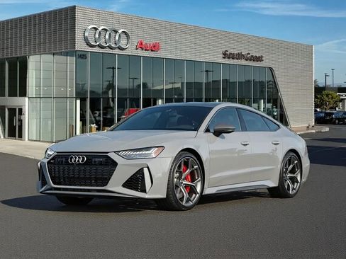 New 2025 Audi RS 7 performance Sportback image 1