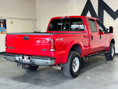Used 2003 Ford F250 XLT AWD/4WD image 4