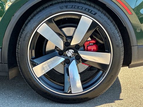 Certified 2025 Porsche Macan 4S Electric image 45