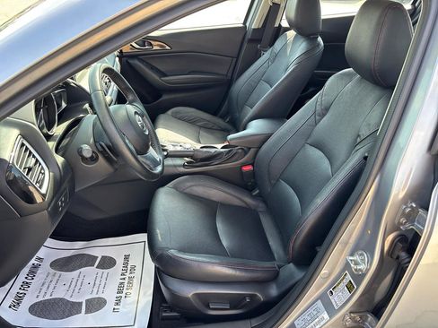 Used 2014 MAZDA MAZDA3 s Grand Touring FWD image 17
