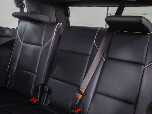 Used 2023 Cadillac Escalade Premium Luxury w/ LPO, Floor Liner Package AWD/4WD image 31