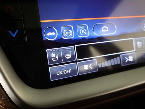 Used 2022 Subaru Outback Touring image 49