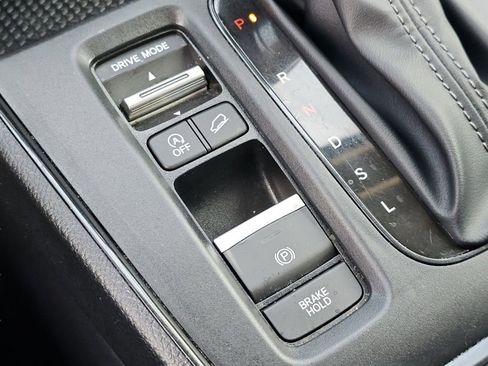 Used 2024 Honda CR-V EX image 11