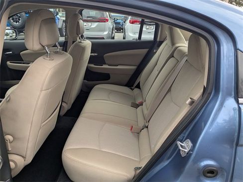 Used 2011 Chrysler 200 Touring image 12