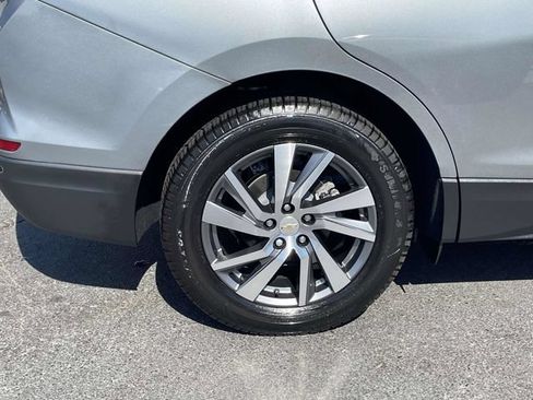 Used 2024 Chevrolet Equinox LT FWD image 7