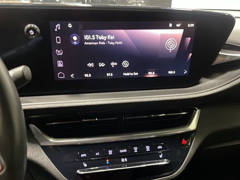 Used 2024 Buick Envista Avenir FWD image 8