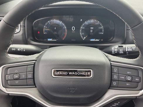 New 2026 Jeep Grand Wagoneer L 4WD w/ Premium Group I image 25