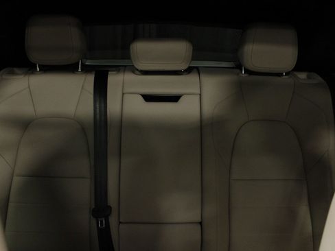 Certified 2025 Porsche Macan Electric RWD image 16