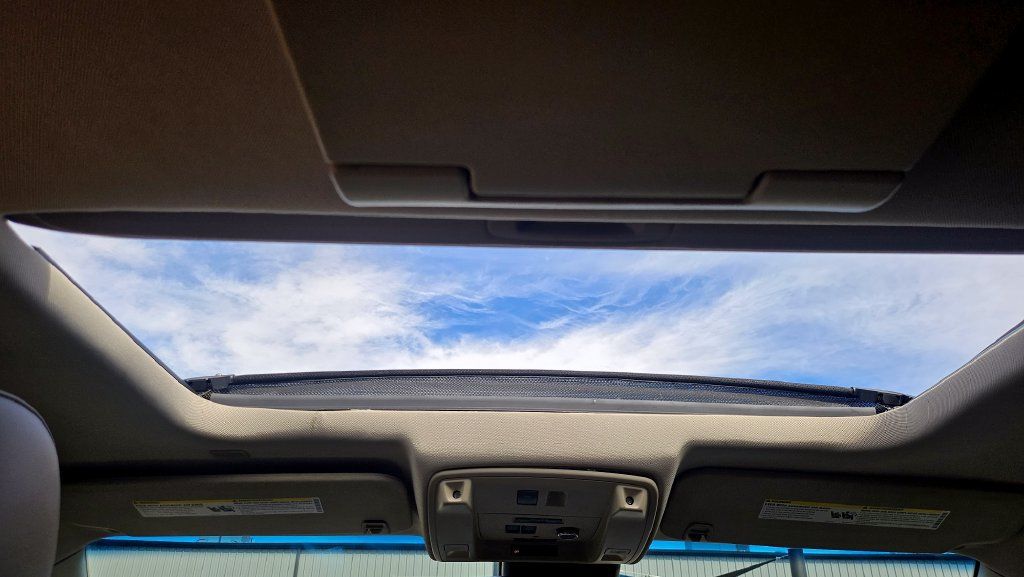 Used 2019 GMC Yukon SLT w/ Premium Edition RWD image 43