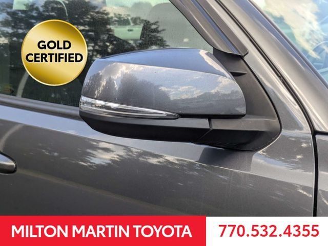 Certified 2019 Toyota Tacoma TRD Off-Road AWD/4WD image 12