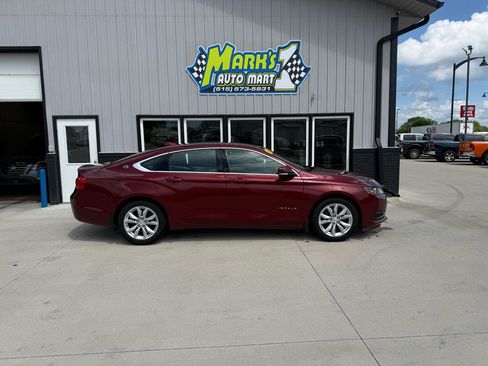 Used 2017 Chevrolet Impala LT w/ Leather Package FWD image 7