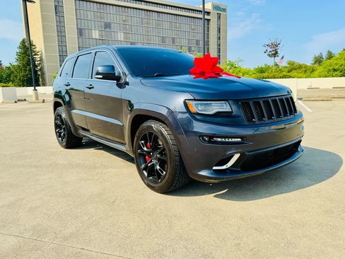 Used 2014 Jeep Grand Cherokee SRT AWD/4WD image 23