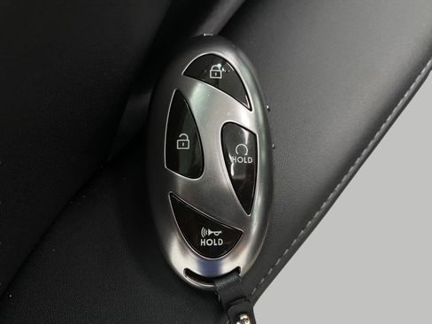 Certified 2025 Hyundai Sonata Limited FWD image 35