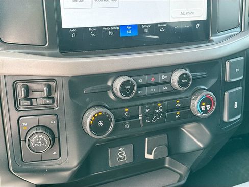 Used 2025 Ford F150 XL AWD/4WD image 16