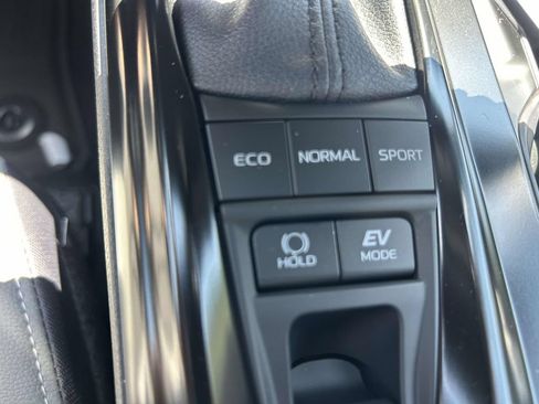 New 2026 Toyota Camry SE FWD image 20