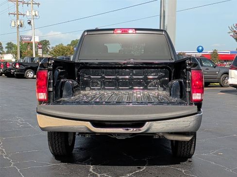 Certified 2024 RAM 1500 Classic SLT AWD/4WD image 9