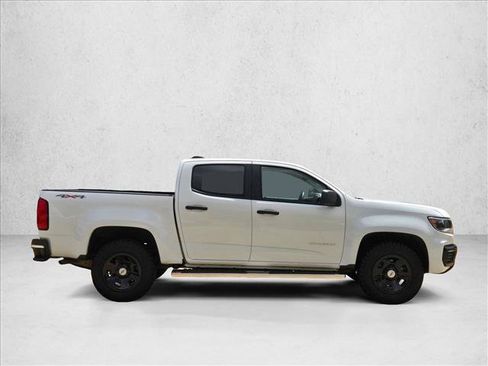 Used 2022 Chevrolet Colorado W/T w/ WT Convenience Package AWD/4WD image 4