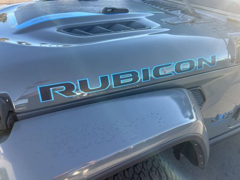 Used 2022 Jeep Wrangler Unlimited Rubicon 4xe w/ Cold Weather Group image 15