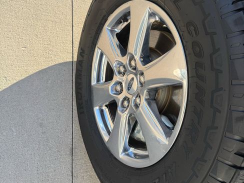 Used 2019 Ford F150 XLT w/ Equipment Group 302A Luxury image 9