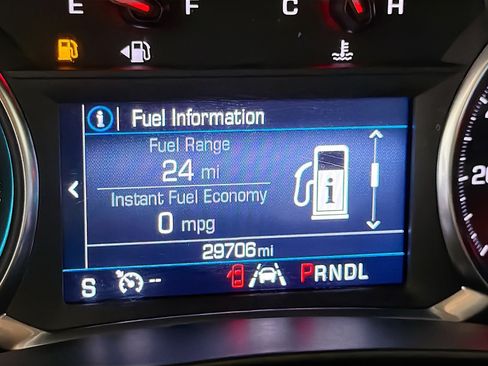 Used 2023 Chevrolet Equinox LT image 8