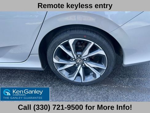 Used 2020 Honda Civic Touring image 23