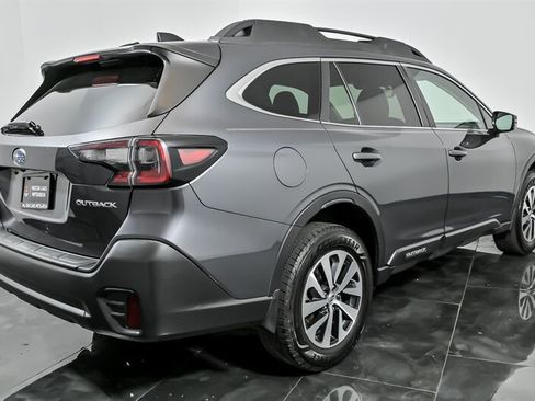 Used 2020 Subaru Outback Premium AWD/4WD image 10
