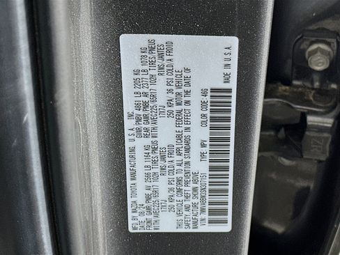 Used 2025 MAZDA CX-50 AWD 2.5 S w/ Preferred Package image 12