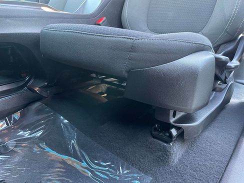 Used 2023 Chevrolet Bolt LT w/ Driver Confidence Package image 28