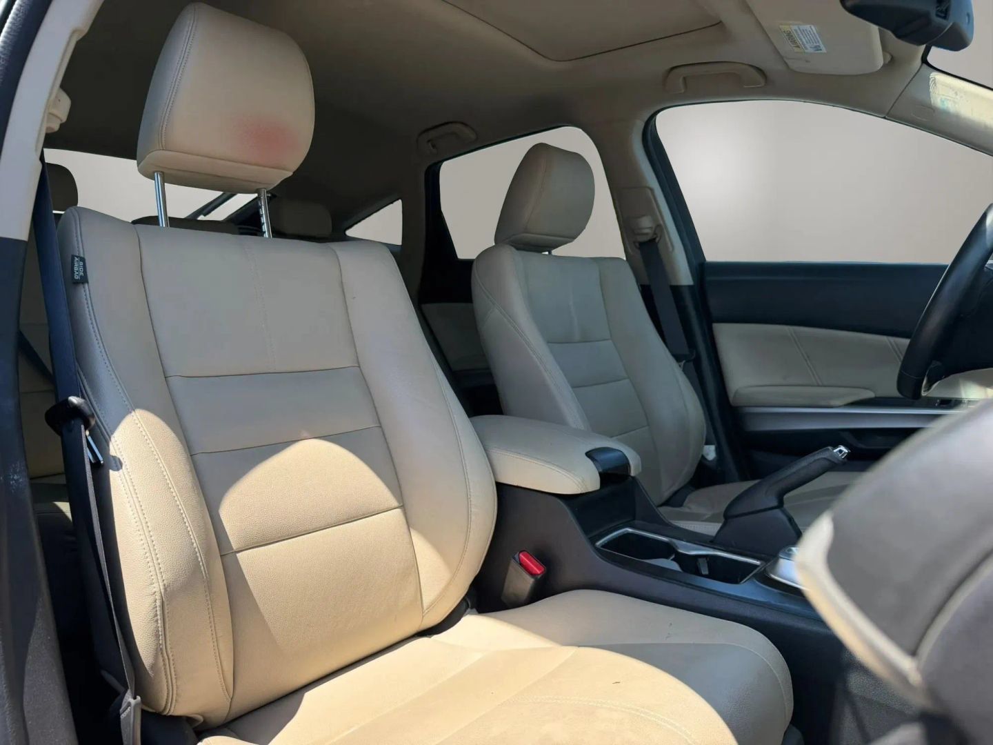 Used 2015 Honda Crosstour EX-L image 17