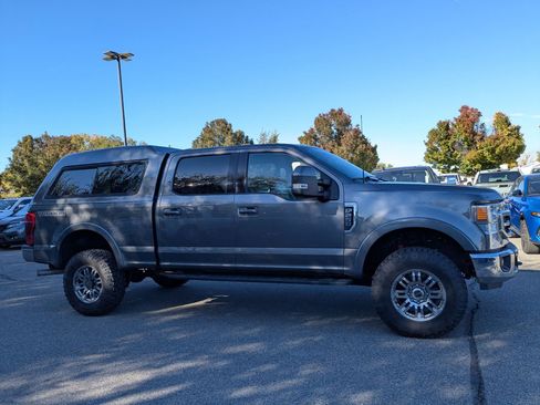 Used 2022 Ford F250 Lariat w/ Tremor Off-Road Package image 2