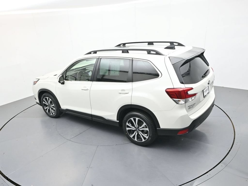 Used 2024 Subaru Forester Limited AWD/4WD image 32